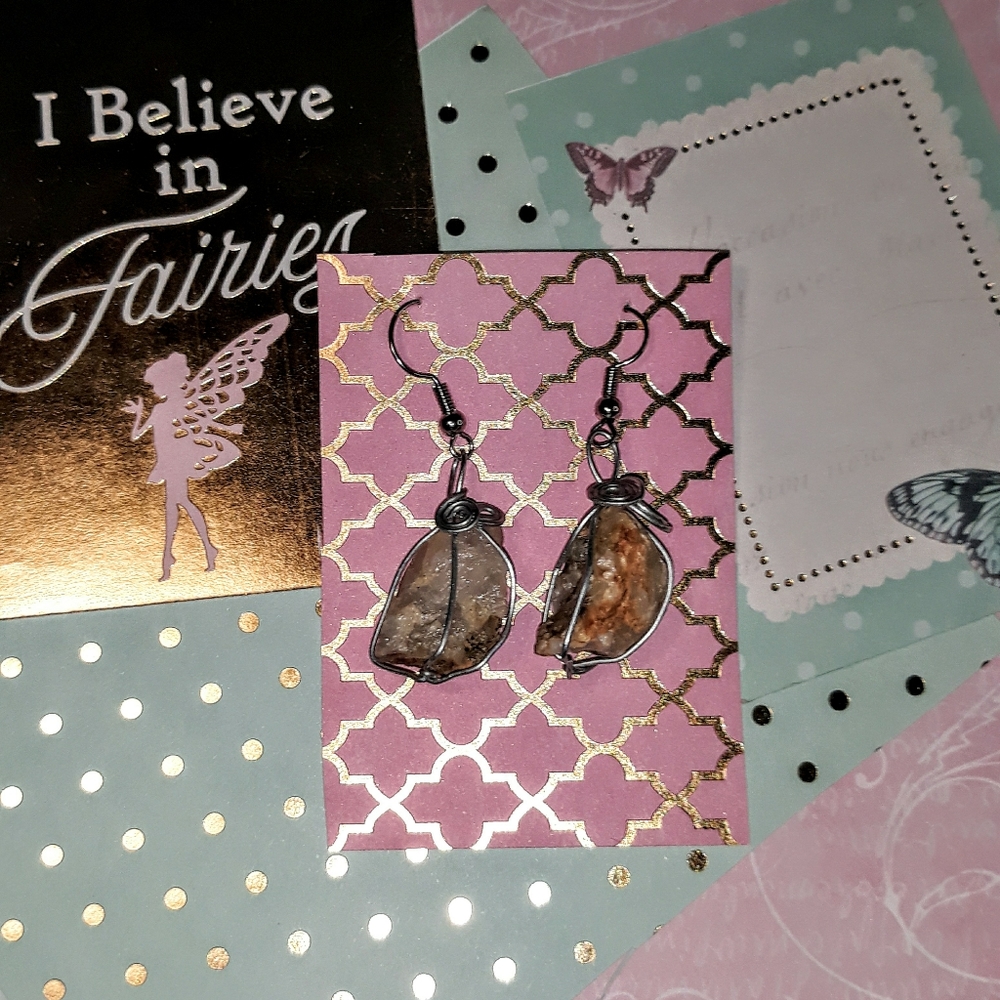 Colorado raw white/smoke quartz agate earrings